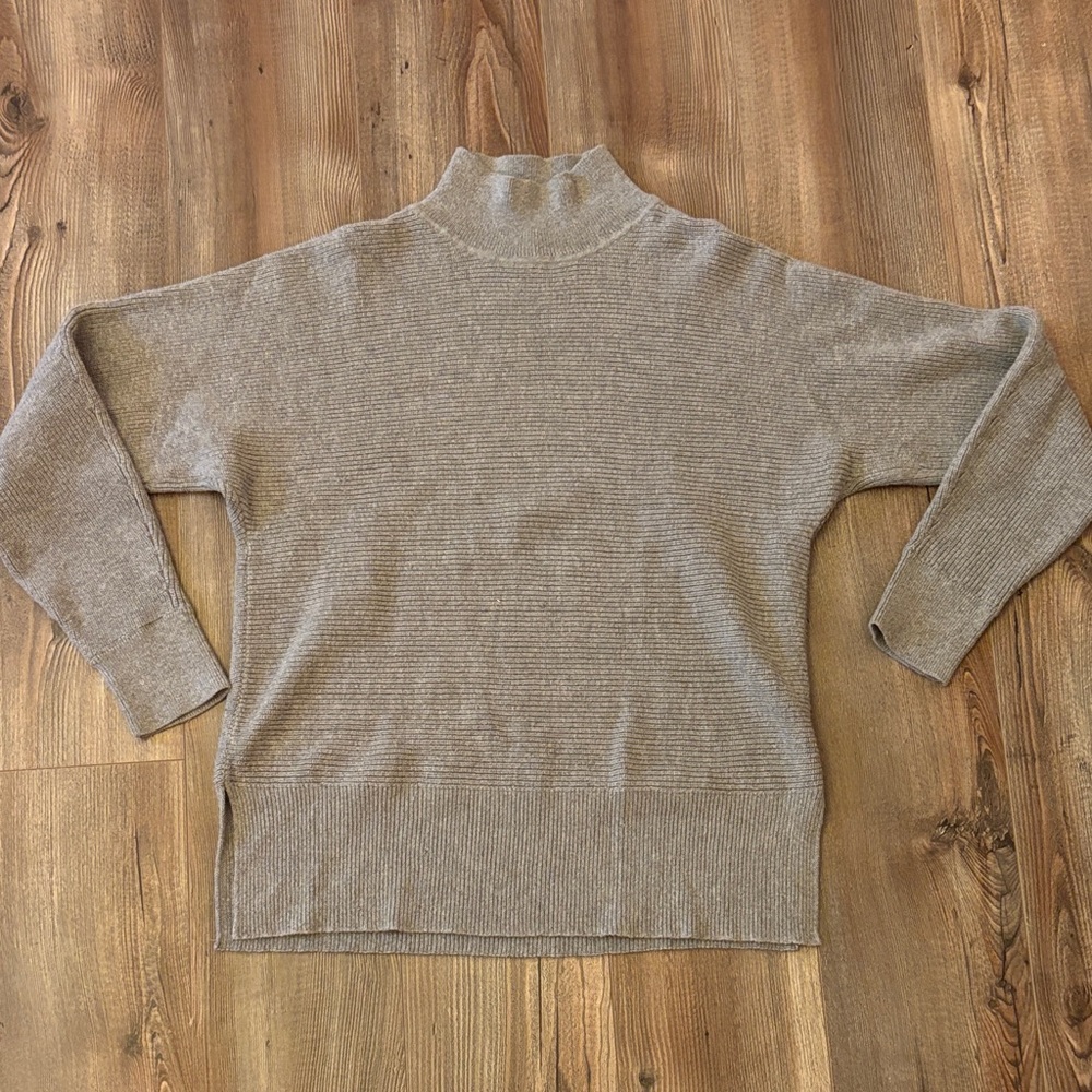 Banana Republic Cozy Gray Thick Women's Sweater Size S